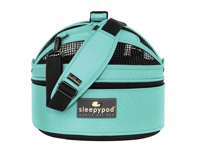 Sleepypod Mini กระเป๋าสุนัข กระเป๋าแมว ที่นอน ขึ้นเครื่องบินได้ พร้อมช่องรัดเข็มขัดในรถ รับน้ำหนักได้ 3 Kg. ขนาด 28x33 ซม. (Robin Egg Blue)